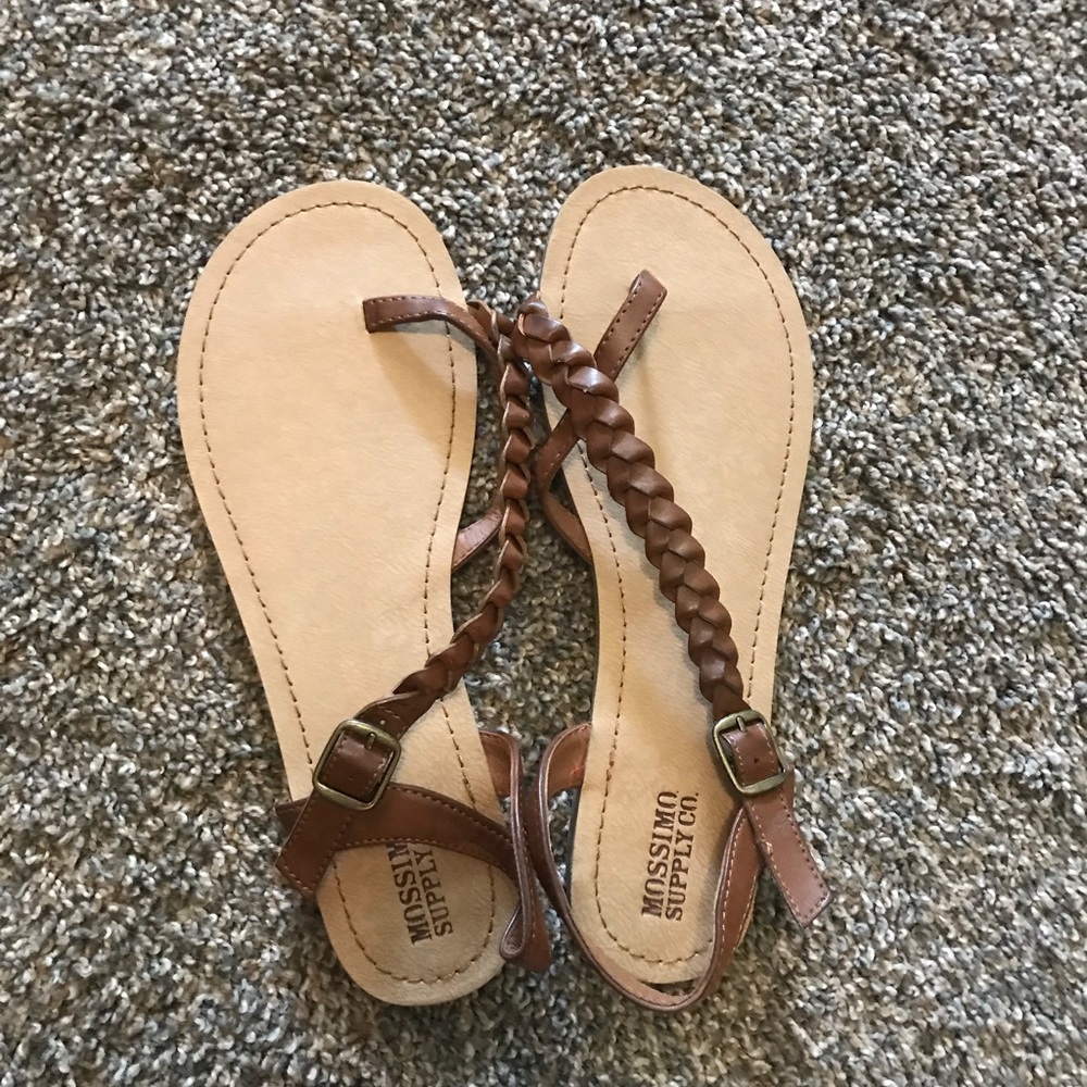 Mossimo Sandals size 8
